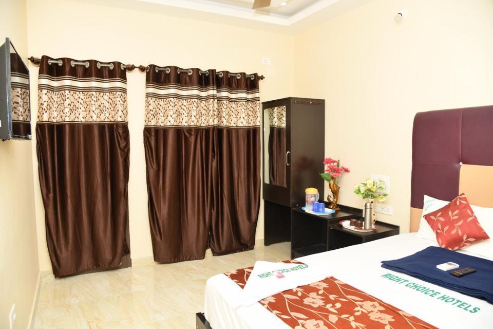 होटल Rightchoicehotels 3*